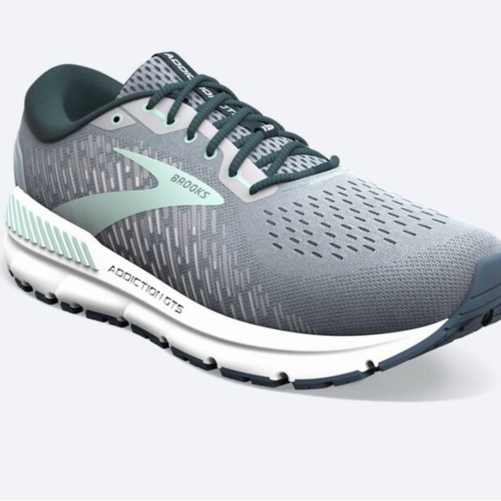Brooks Addiction GTS Sneakers  15 - Gray and Mint